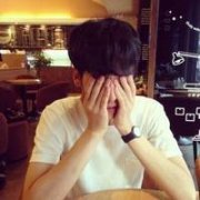 带点小忧伤的qq男生头像_我是忧郁小王子