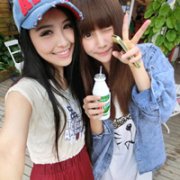 姐妹两人qq头像_有你陪伴的温暖时光