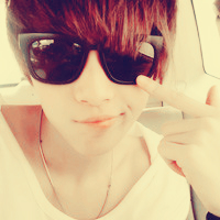 最新qq非主流男生头像带字