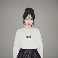 笑的灿烂的女生头像