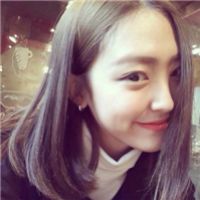 笑的灿烂的女生头像