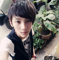 酷炫风男生头像