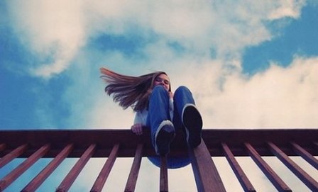 为爱而伤的qq伤感网名