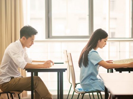 校园生活伤感个性签名