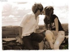 微信情侣网名大全_多情易厌  少情易变