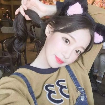 气质超凡的qq女生头像