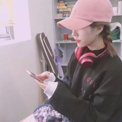 气质超凡的qq女生头像