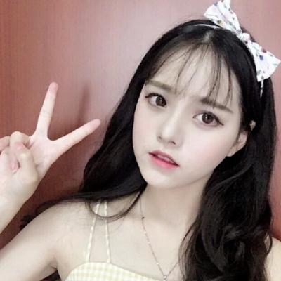 气质超凡的qq女生头像