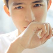 小清新男生头像_伤感的小清新男生