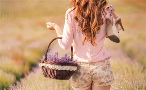 跟女朋友道歉的短信