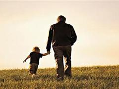 赞美父亲的句子 赞美父亲的句子简短