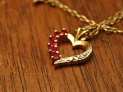 爱你不长就一生的说说 一生只爱一个人的说说