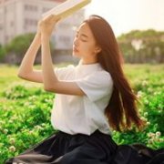 女生头像绿色系小清新 绿色头像女生清新图片