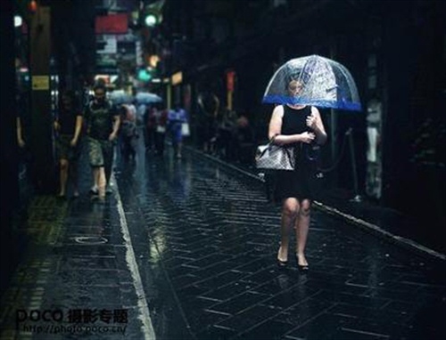 表达下雨天心情的句子 描述下雨天的心情句子