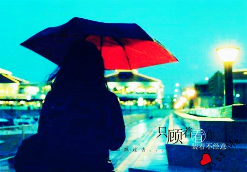 适合下雨天发的朋友圈一句话