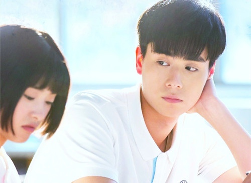 暖男晚上关心女友句子