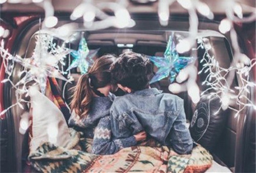 2021最新昵称情侣网名