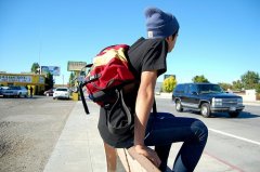 男生渴望恋爱该发的朋友圈