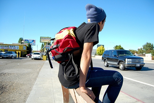 男生渴望恋爱该发的朋友圈