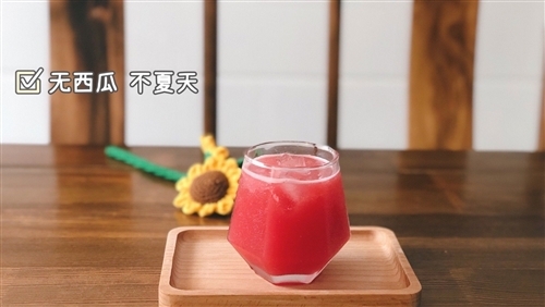 形容西瓜好吃的句子发朋友圈