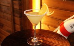 酒桌上最实用的几句话简单又大气的敬酒话