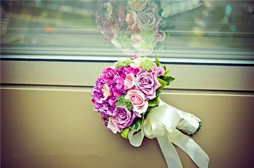 先强大自己才能帮别人的句子