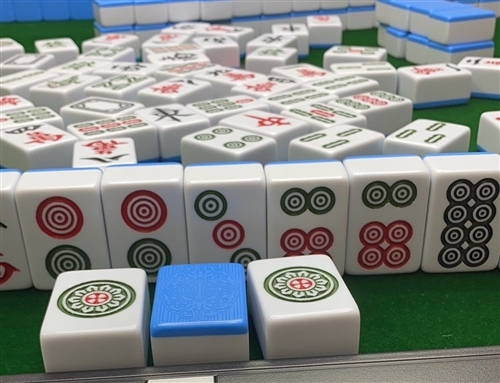 打麻将可以发朋友圈的句子 打麻将可以发朋友圈的句子