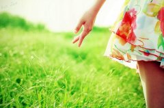 适合闺蜜发朋友圈的文案(精选37句)