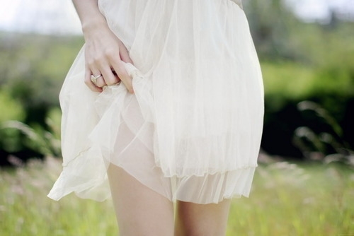 女人看大海的心情短语(精选35句)