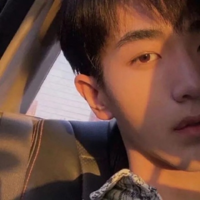 男生头像图片2023最火爆(精选15张)