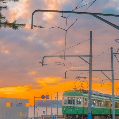 适合年轻人大学生的微信头像(精选12张)