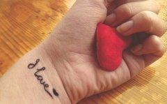 生活有惊喜也有意外的说说(51句)