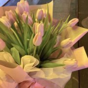 有靠山有贵人相助的微信头像(精选10张)