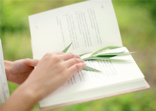 形容做善事的美丽句子(47句)