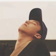 意境让人舒服的头像男(精选10张)