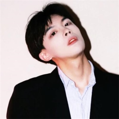 意境让人舒服的头像男(精选10张)