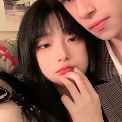 好看的不易撞双人情侣头像(精选12张)