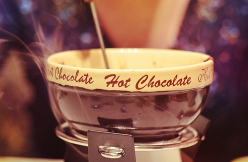 向抗疫英雄致敬的短句子(38句)