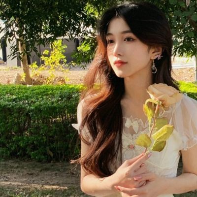 超甜不撞款的闺蜜头像(精选12张)