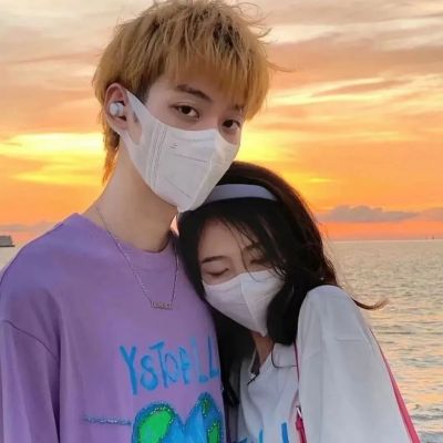 情侣头像2023最火一对(精选12张)