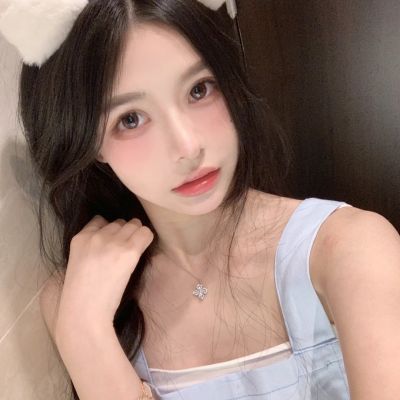 好看又小众的女生头像(精选12张)