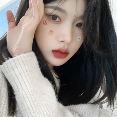 甜辣风女生头像(精选12张)