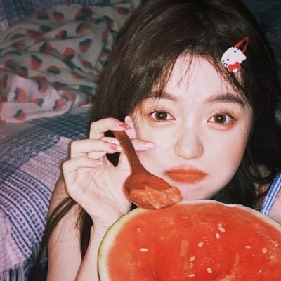 温柔干净且惊艳的头像女(精选10张)