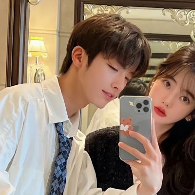 情侣头像一人一张一对接(精选12张)