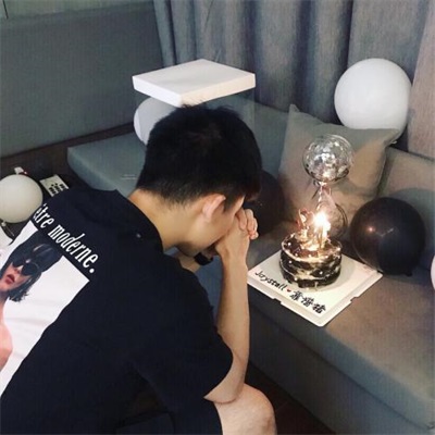 CP头像一人一半分开(精选12张)