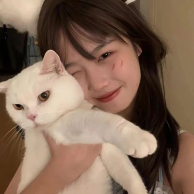 2023气质霸气的微信头像女(精选12张)