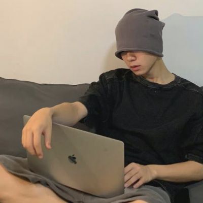 适合30岁左右的男生头像