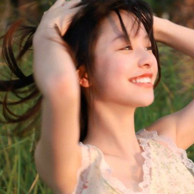 非常甜非常治愈的女生头像(精选12张)
