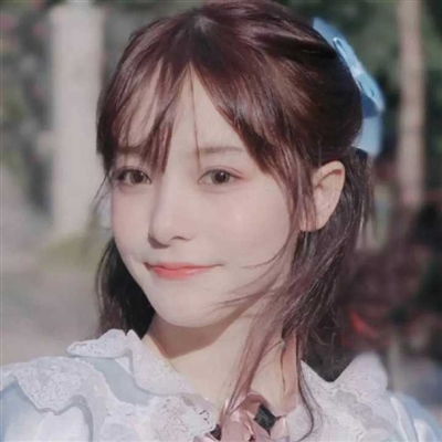 最美微信头像图片女生(精选12张)