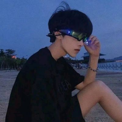 适合男生用的头像励志(精选10张)